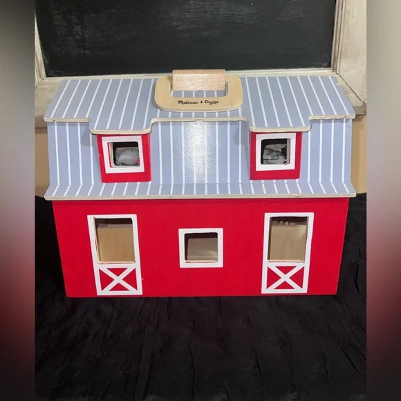 Melissa & Doug Fold & Go Wooden Red Barn Playset w/ Farm Animals Portable Toy - Picture 3 of 9